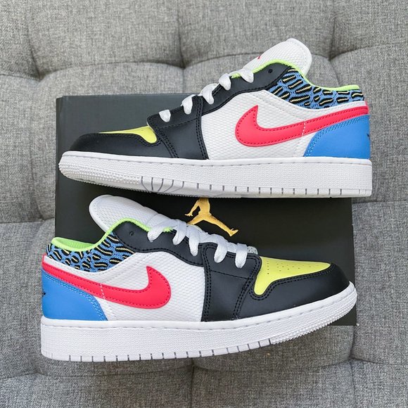 Nike Air Jordan 1 retro low white multicolor shoes (big kids) - Picture 2 of 4